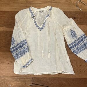 Lucky brand cotton top